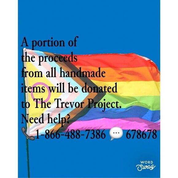 Brand New!! Handmade chunky crochet infinity scarf - Picture 3 of 3